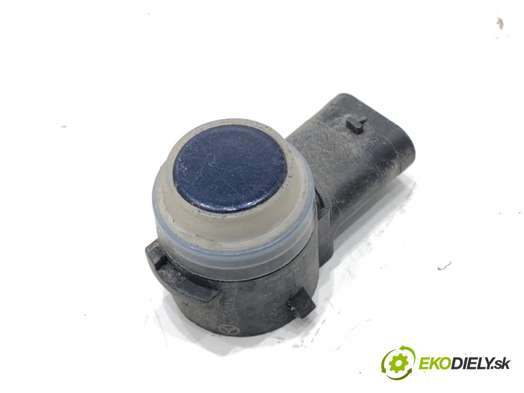 MERCEDES-BENZ W218 Kombi 2016 190 kW CLS 350 d 4-matic (218.994) 2987 snímač PDC A0009055504