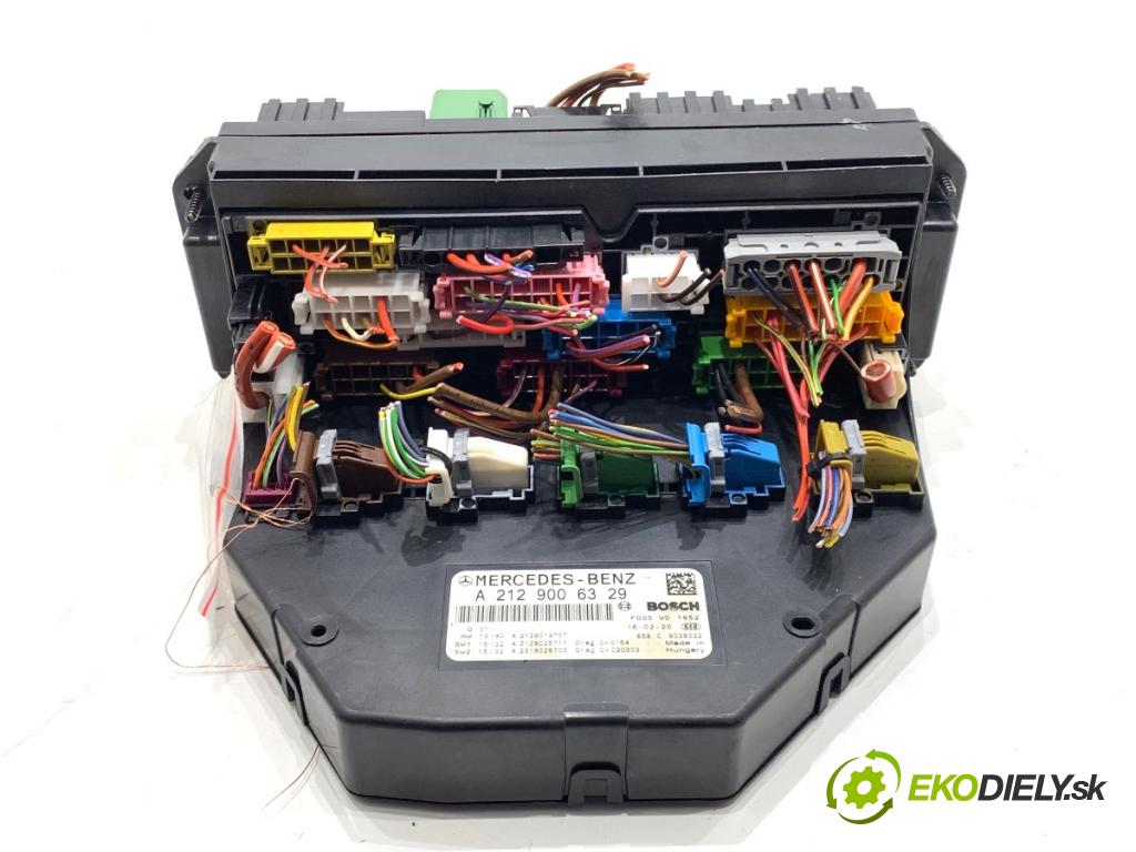 MERCEDES-BENZ W218 Kombi 2016 190 kW CLS 350 d 4-matic (218.994) 2987 Skrinka poistková A2129006329 (Poistková skrinka)