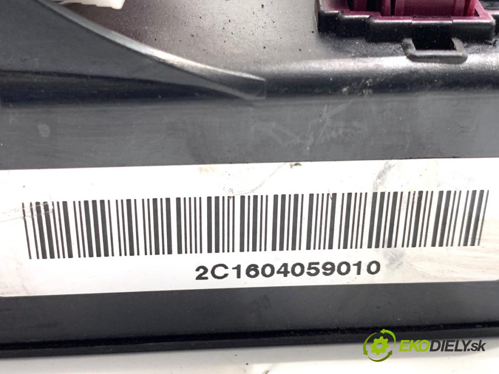 MERCEDES-BENZ W218 Kombi 2016 190 kW CLS 350 d 4-matic (218.994) 2987 Skrinka poistková A2129006329 (Poistková skrinka)