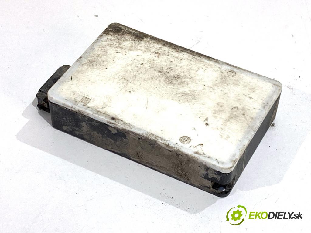 MERCEDES-BENZ W218 Kombi 2016 190 kW CLS 350 d 4-matic (218.994) 2987 RADAR: snímač MRTVÍ klapka A0009057405