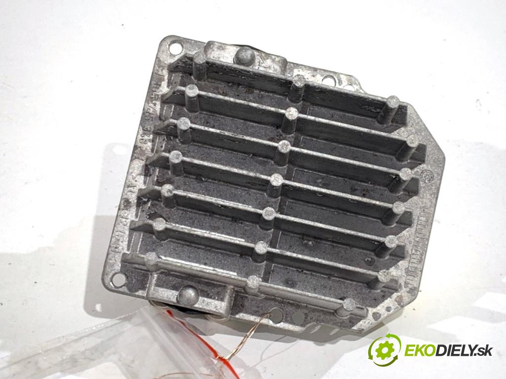 MERCEDES-BENZ W218 Kombi 2016 190 kW CLS 350 d 4-matic (218.994) 2987 modul LED 1305715348