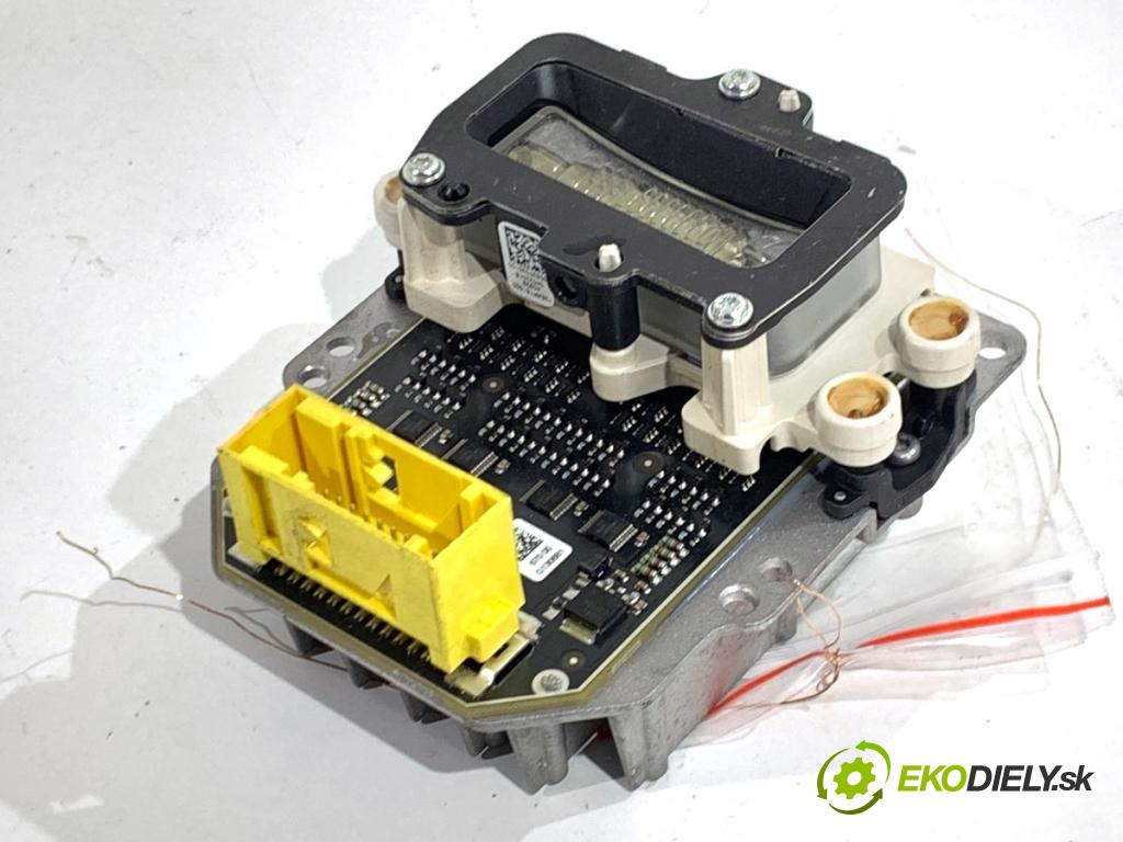 MERCEDES-BENZ W218 Kombi 2016 190 kW CLS 350 d 4-matic (218.994) 2987 Modul LED 1305715348