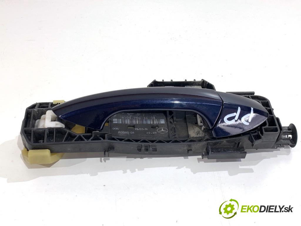 MERCEDES-BENZ W218 Kombi 2016 190 kW CLS 350 d 4-matic (218.994) 2987 klika vnejší pravý přední část 