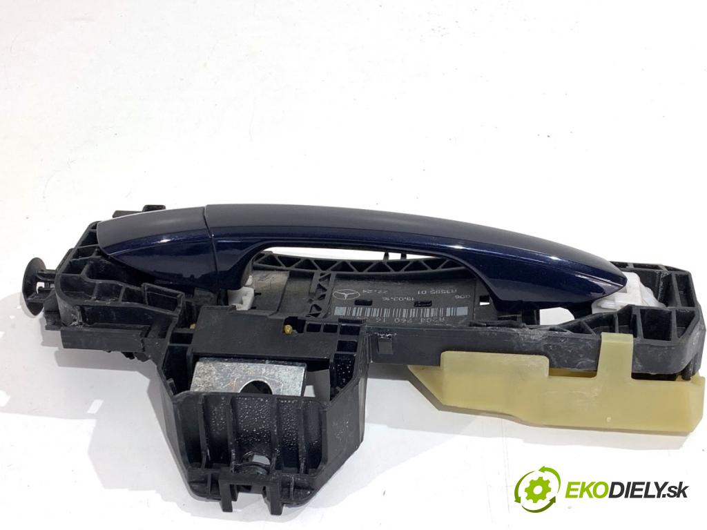 MERCEDES-BENZ W218 Kombi 2016 190 kW CLS 350 d 4-matic (218.994) 2987 klika vnejší pravý přední část