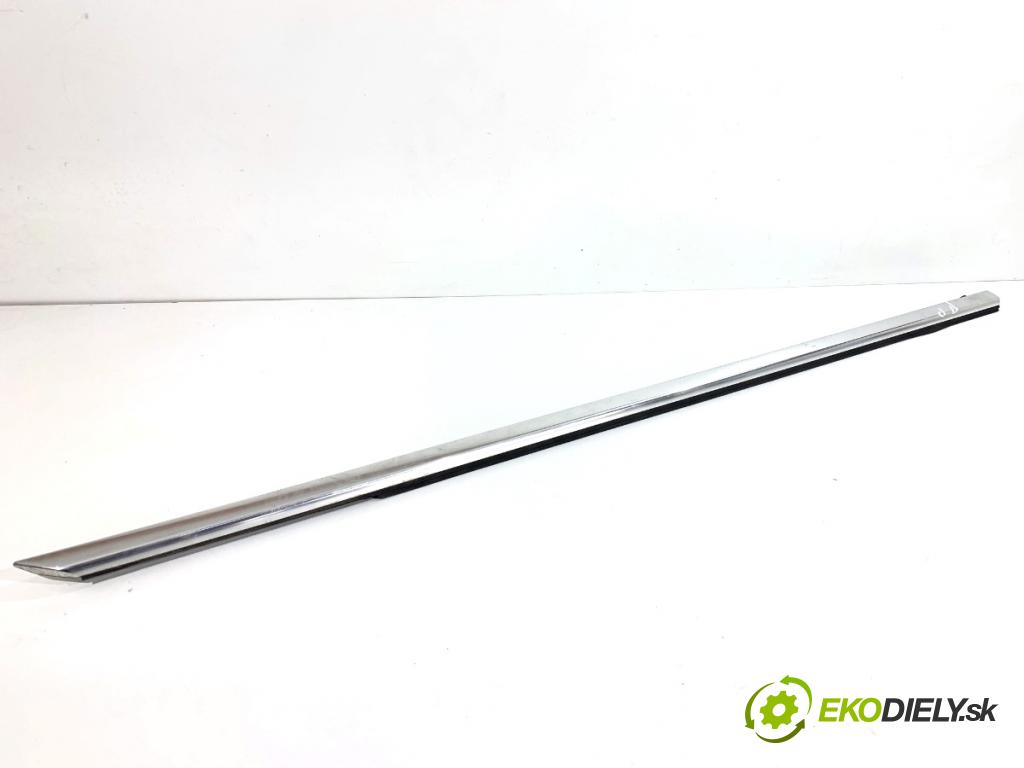 MERCEDES-BENZ W218 Kombi 2016 190 kW CLS 350 d 4-matic (218.994) 2987 lišta Sbírání: přední část pravý A2187200424