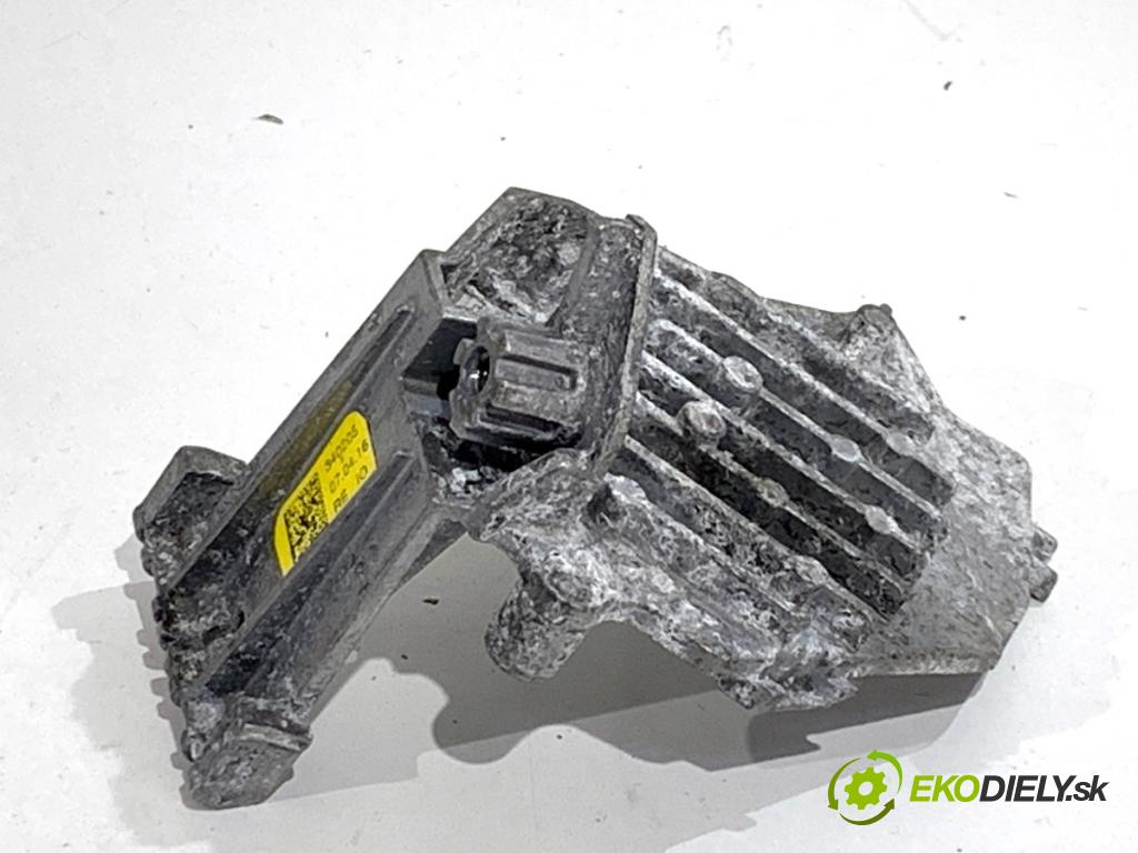 MERCEDES-BENZ W218 Kombi 2016 190 kW CLS 350 d 4-matic (218.994) 2987 modul LED 1305715309