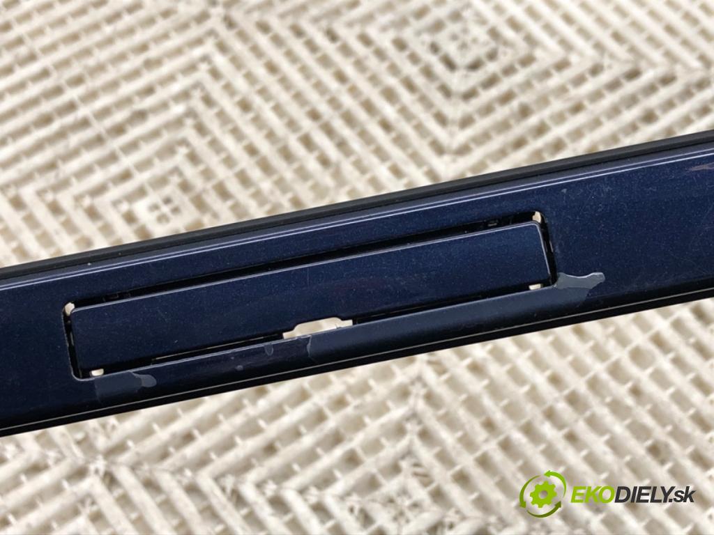 MERCEDES-BENZ W218 Kombi 2016 190 kW CLS 350 d 4-matic (218.994) 2987 lišta střešní pravá A2186901082