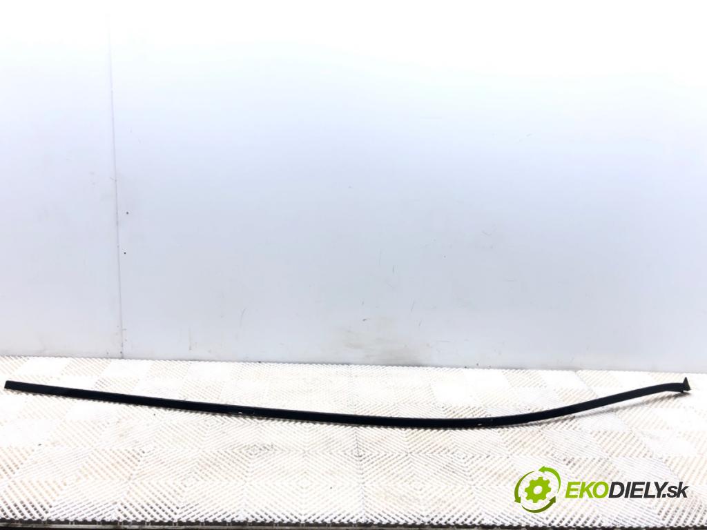 MERCEDES-BENZ W218 Kombi 2016 190 kW CLS 350 d 4-matic (218.994) 2987 lišta střešní levá strana A2186900982