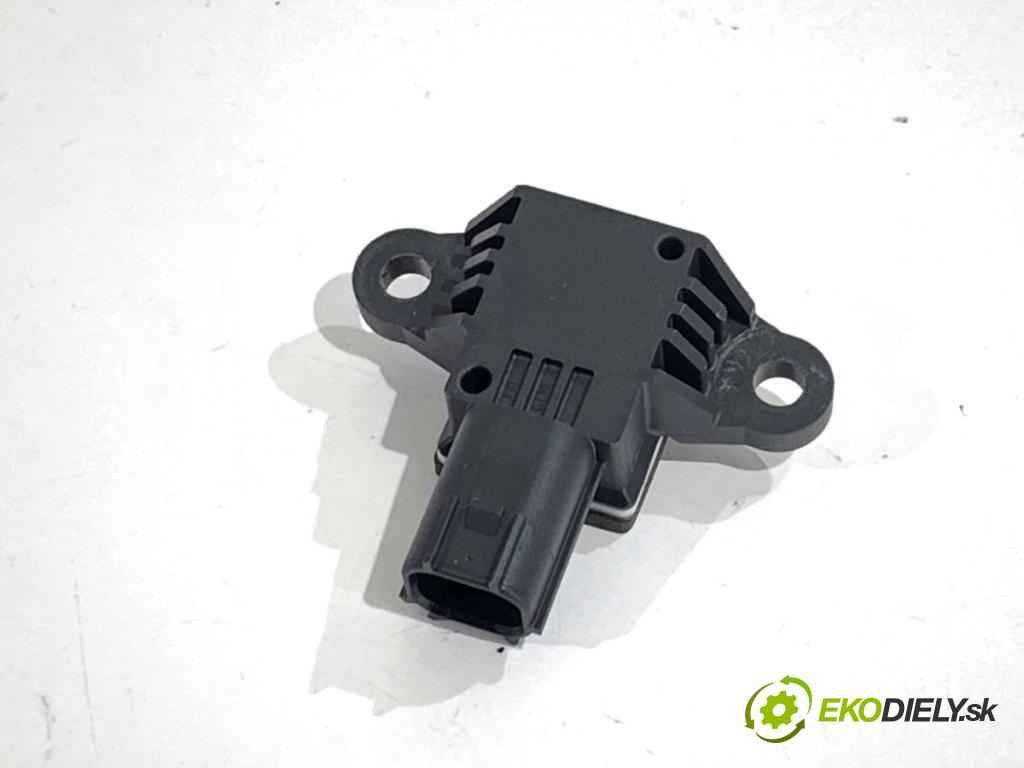 LAND ROVER RANGE ROVER EVOQUE SUV 2025 150 kW 2.0 D200 MHEV 4x4 1997 Snímač nárazu CK52-14C676-AA (Snímač nárazu)