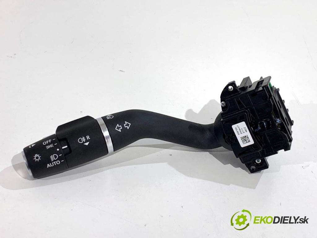 LAND ROVER RANGE ROVER EVOQUE SUV 2025 150 kW 2.0 D200 MHEV 4x4 1997 Prepínač smeroviek  (Prepínacie páčky pod volantom)