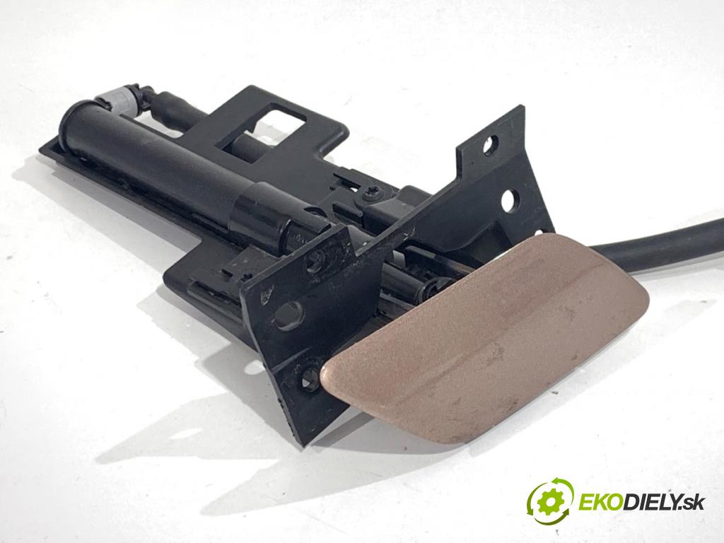 LAND ROVER RANGE ROVER EVOQUE SUV 2025 150 kW 2.0 D200 MHEV 4x4 1997 ostrekovača svetla pravy predný K8D2-17C862-AA