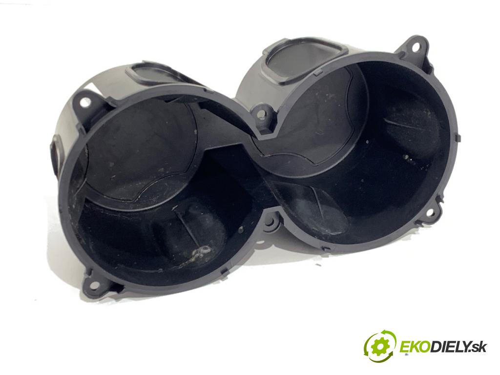 LAND ROVER RANGE ROVER EVOQUE SUV 2025 150 kW 2.0 D200 MHEV 4x4 1997 Držiak na nápoje M8D2-045H62-A (Držiak (úchyt) na nápoje)