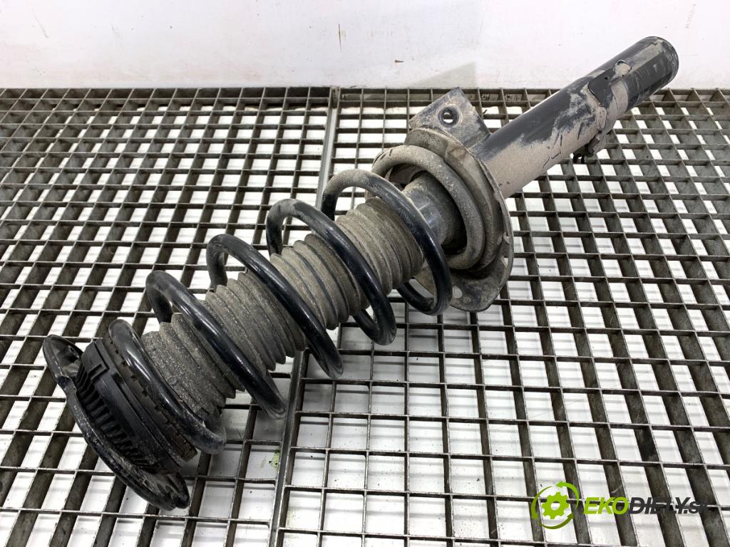 LAND ROVER RANGE ROVER EVOQUE SUV 2025 150 kW 2.0 D200 MHEV 4x4 1997 Tlmič pravy predný K8D2-18045-AB