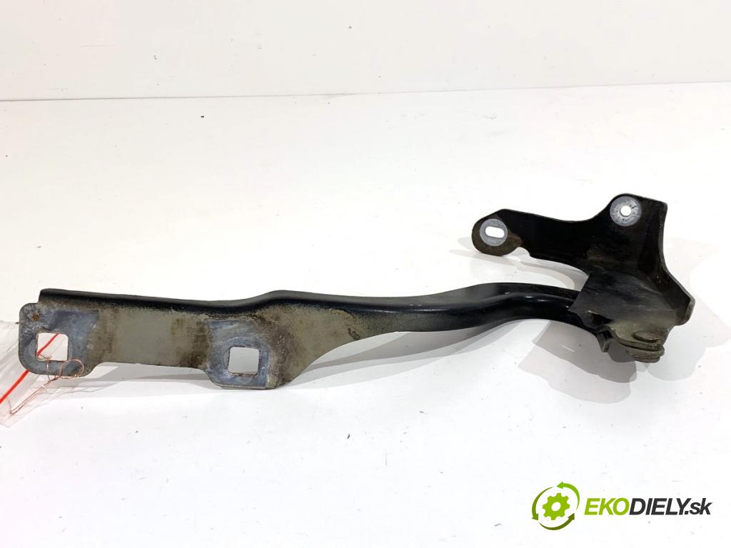 PEUGEOT 308 SW II Kombi 2014 88 kW 1.6 BlueHDi 120 1560 Záves kapoty ľavy predný 9677784800