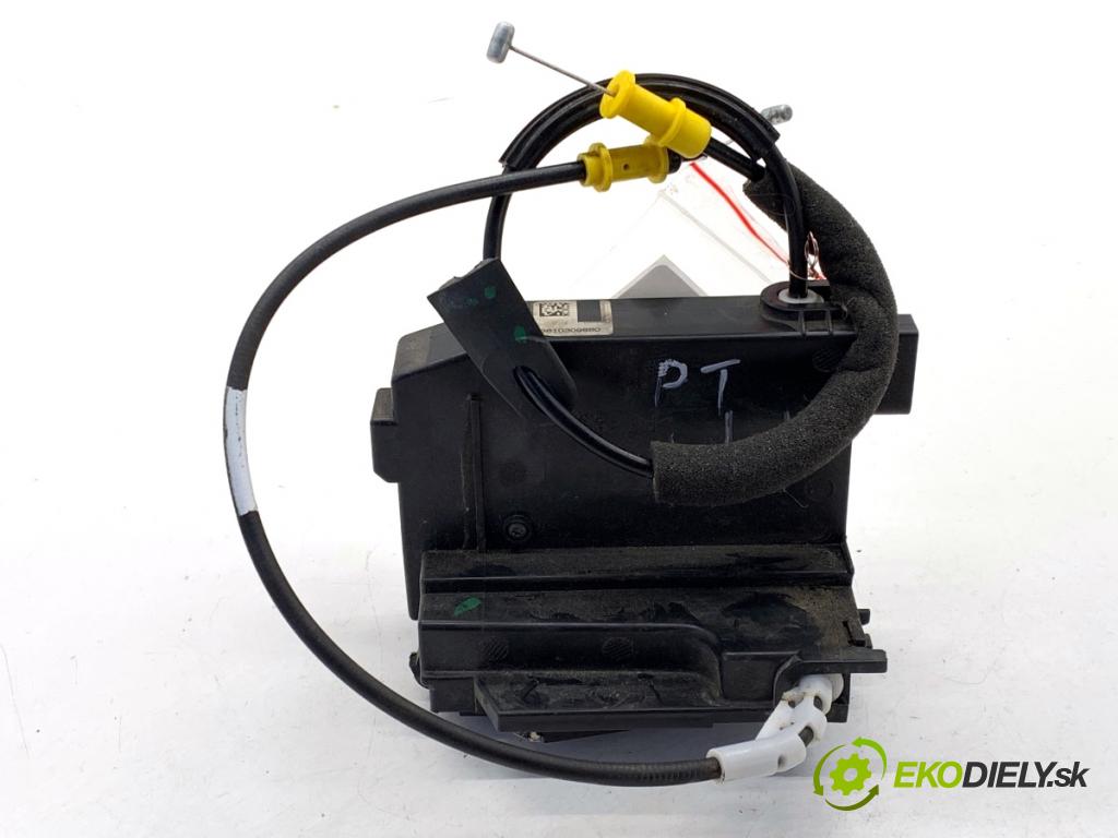 PEUGEOT 308 SW II Kombi 2014 88 kW 1.6 BlueHDi 120 1560 zámok Dvere pravy zad 9810309880