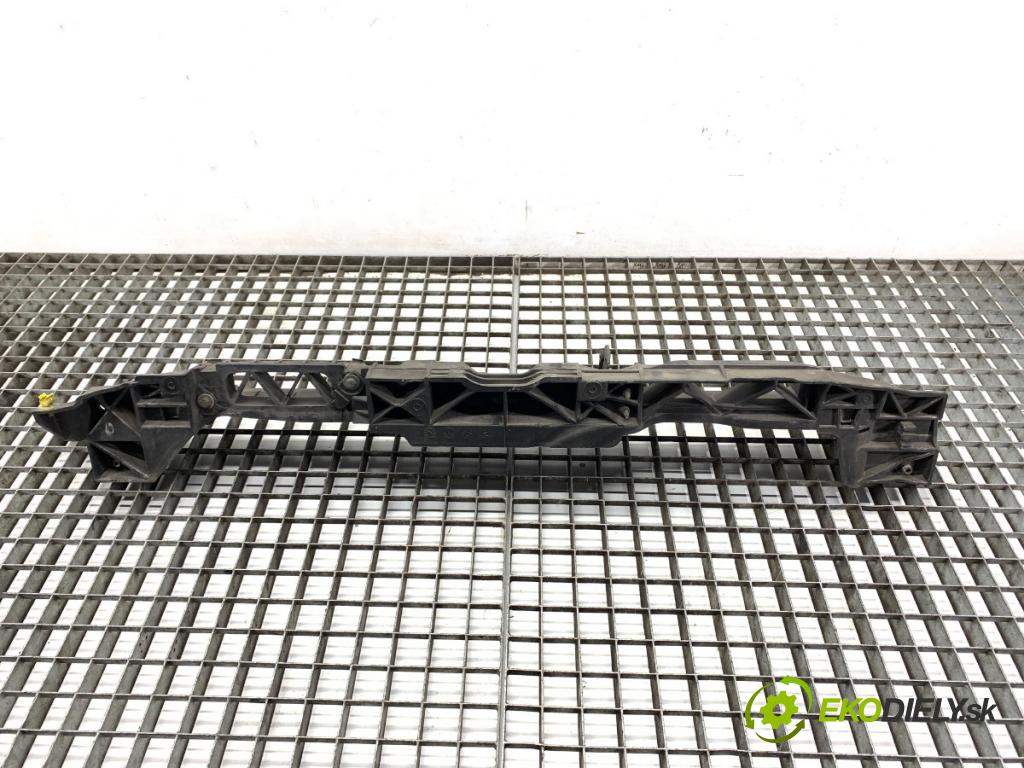 PEUGEOT 308 SW II Kombi 2014 88 kW 1.6 BlueHDi 120 1560 výztuha horní 9807148180 (Výztuha)