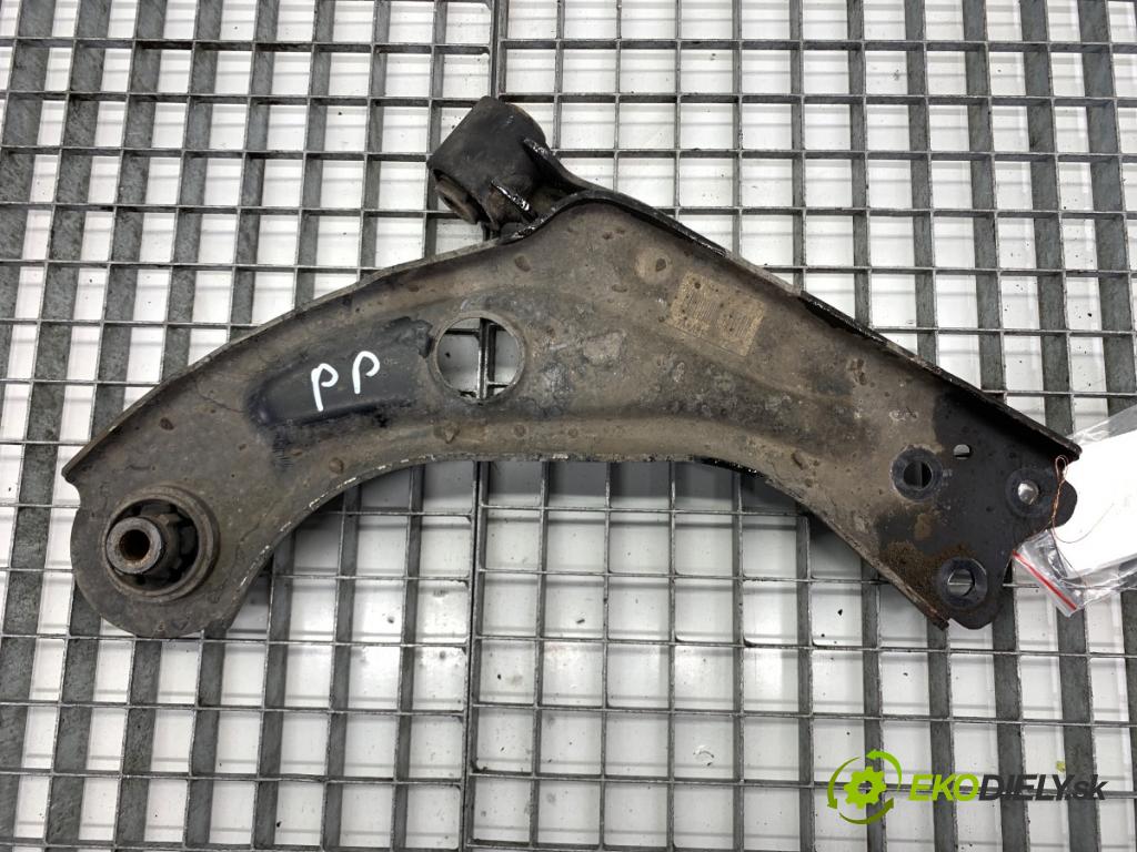 PEUGEOT 308 SW II Kombi 2014 88 kW 1.6 BlueHDi 120 1560 rameno pravý přední část