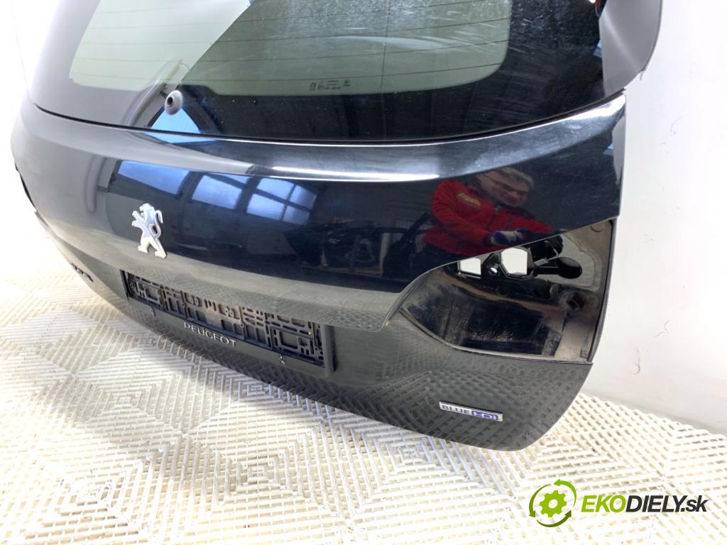 PEUGEOT 308 SW II Kombi 2014 88 kW 1.6 BlueHDi 120 1560 kapota zadní část KTV