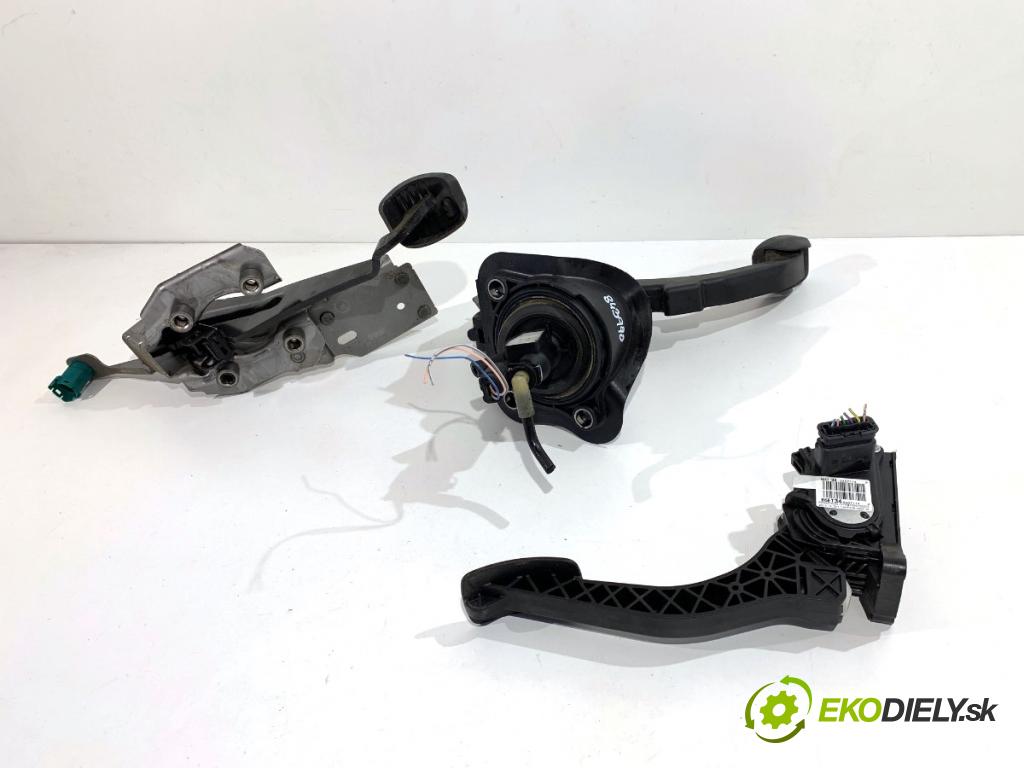 PEUGEOT 308 SW II Kombi 2014 88 kW 1.6 BlueHDi 120 1560 PEDÁL: 9676728880 9674829180 (Potenciometer plynového pedálu)