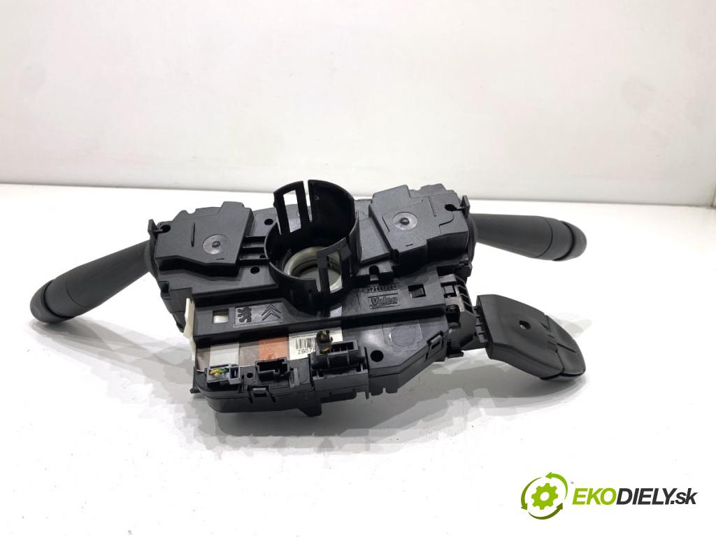 PEUGEOT 308 SW II Kombi 2014 88 kW 1.6 BlueHDi 120 1560 Prepínač kombinovaný 98072732ZD (Prepínacie páčky pod volantom)