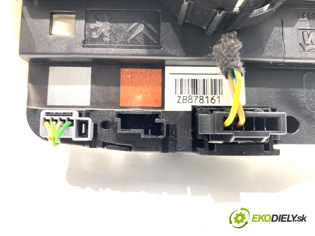 PEUGEOT 308 SW II Kombi 2014 88 kW 1.6 BlueHDi 120 1560 Prepínač kombinovaný 98072732ZD (Prepínacie páčky pod volantom)