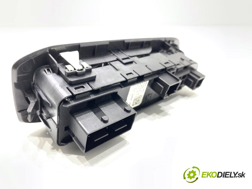 PEUGEOT 308 SW II Kombi 2014 88 kW 1.6 BlueHDi 120 1560 Prepínač okien 96788264ZD (Prepínacie páčky pod volantom)