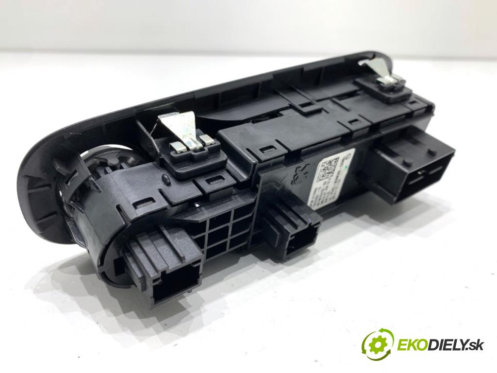 PEUGEOT 308 SW II Kombi 2014 88 kW 1.6 BlueHDi 120 1560 Prepínač okien 96788264ZD (Prepínacie páčky pod volantom)