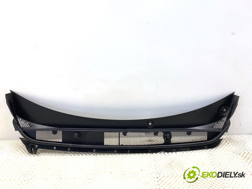 PEUGEOT 308 SW II Kombi 2014 88 kW 1.6 BlueHDi 120 1560 Torpédo, plast pod čelné okno 98008282XT (Torpédo (plast pod čelným sklom))