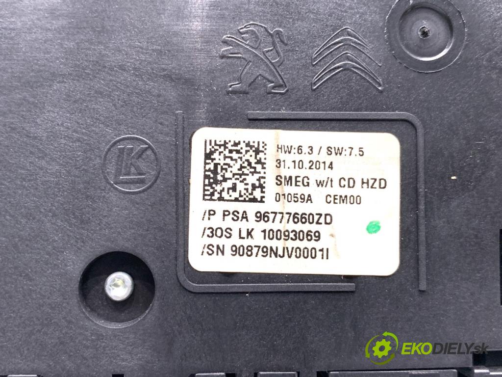 PEUGEOT 308 SW II Kombi 2014 88 kW 1.6 BlueHDi 120 1560 Panel ovládania kúrenia 96777660ZD (Prepínacie páčky pod volantom)