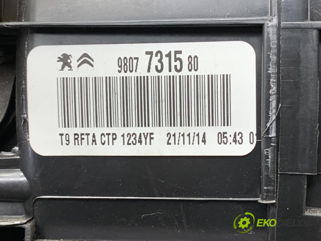 PEUGEOT 308 SW II Kombi 2014 88 kW 1.6 BlueHDi 120 1560 topné těleso radiátor topení komplet KOMBAJN 9807731580 (Radiátor topení)