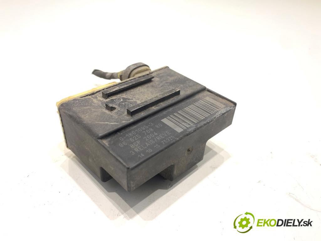 PEUGEOT 308 SW II Kombi 2014 88 kW 1.6 BlueHDi 120 1560 modul ventilátoru 9662570880