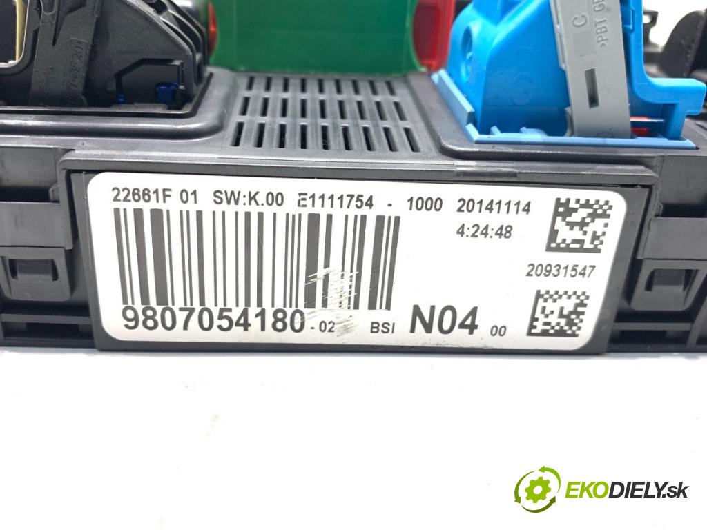 PEUGEOT 308 SW II Kombi 2014 88 kW 1.6 BlueHDi 120 1560 Modul BSI 9807054180 (Poistková skrinka)