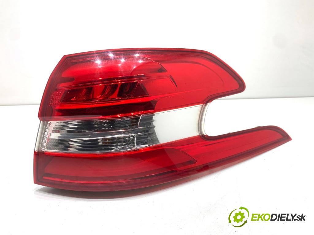 PEUGEOT 308 SW II Kombi 2014 88 kW 1.6 BlueHDi 120 1560 Svetlo pravy zad 9678093880