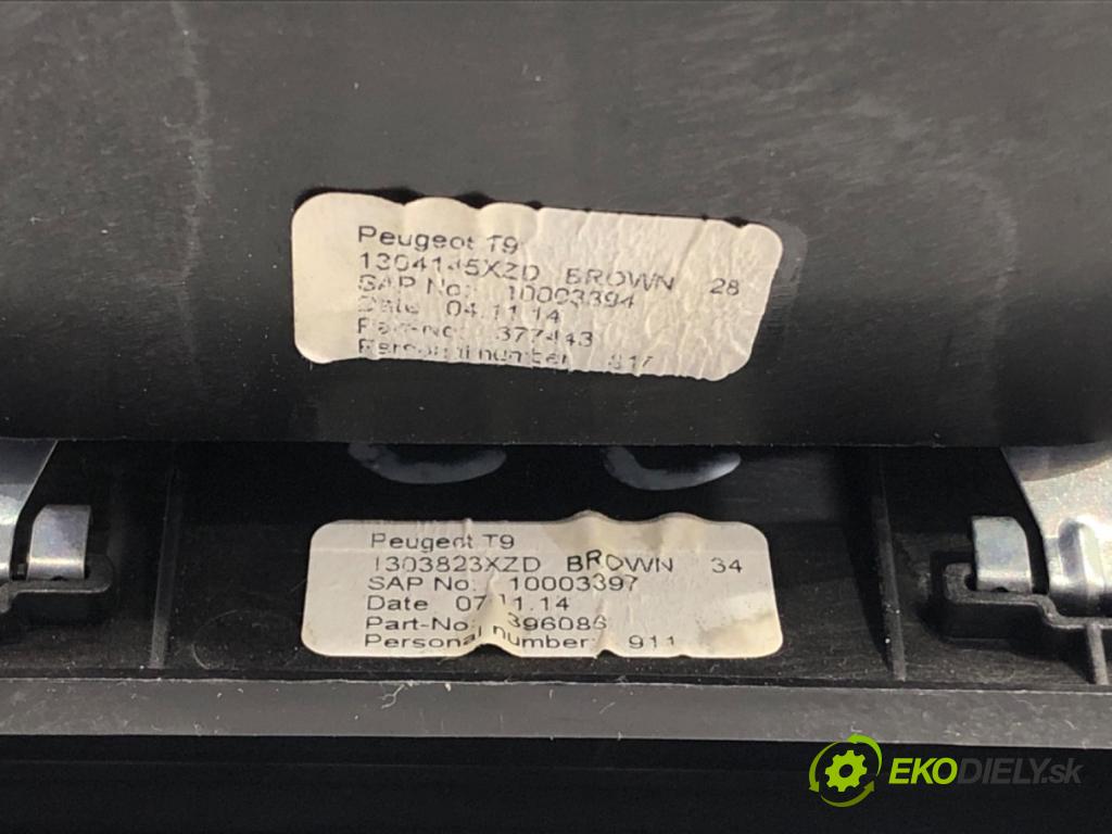 PEUGEOT 308 SW II Kombi 2014 88 kW 1.6 BlueHDi 120 1560 mří topení přední část 1303823XZD 1303818XZD