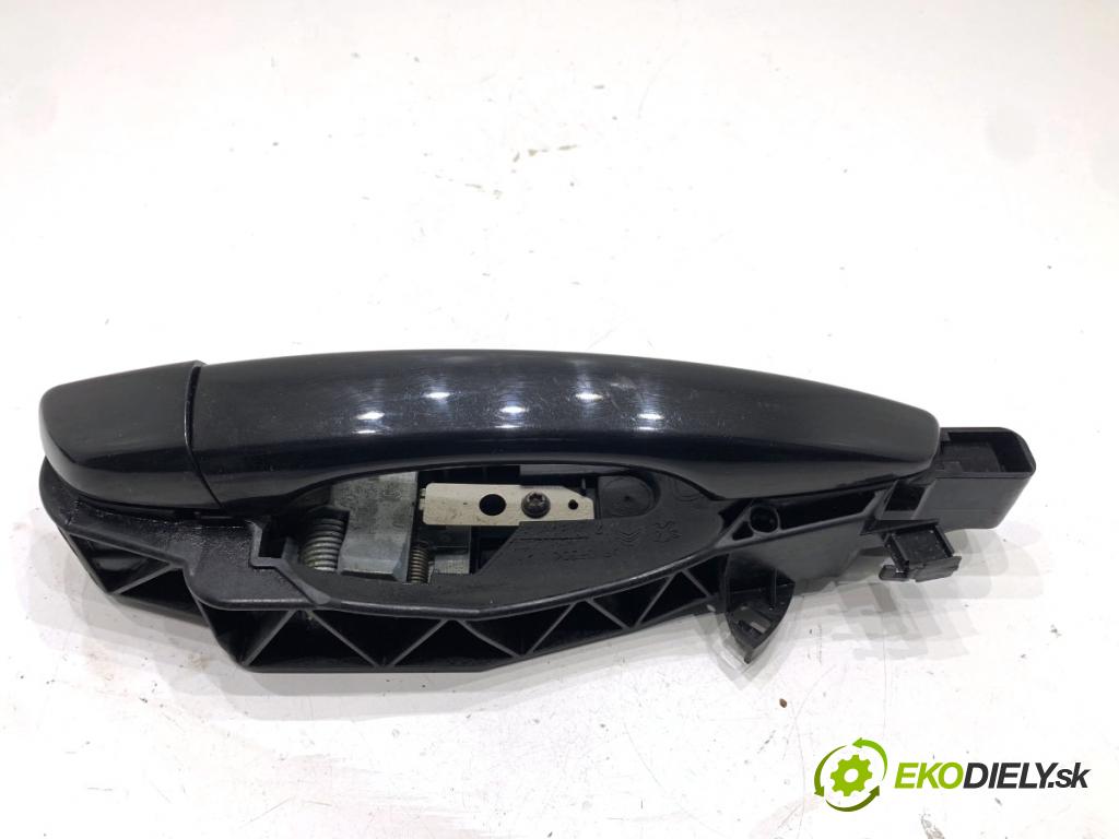 PEUGEOT 308 SW II Kombi 2014 88 kW 1.6 BlueHDi 120 1560 Kľučka vonkajšia pravy predný 