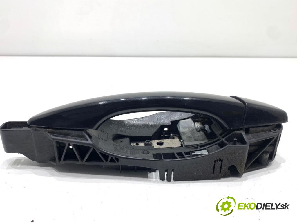 PEUGEOT 308 SW II Kombi 2014 88 kW 1.6 BlueHDi 120 1560 klika vnejší pravý přední část