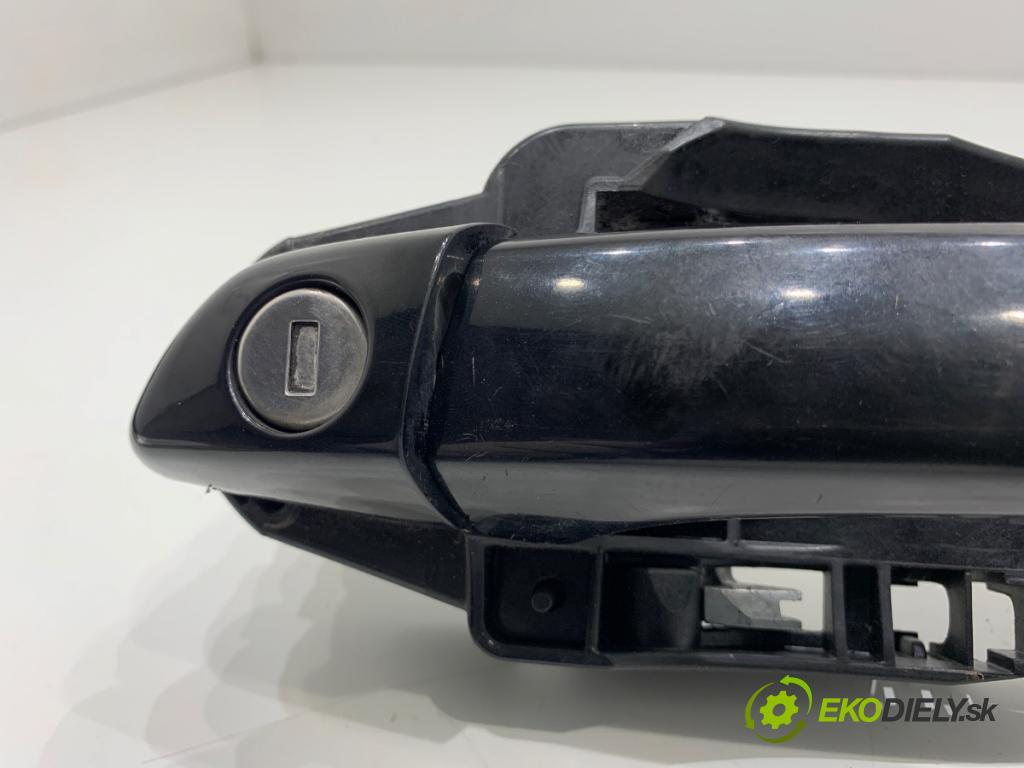 PEUGEOT 308 SW II Kombi 2014 88 kW 1.6 BlueHDi 120 1560 klika vnejší levý přední část