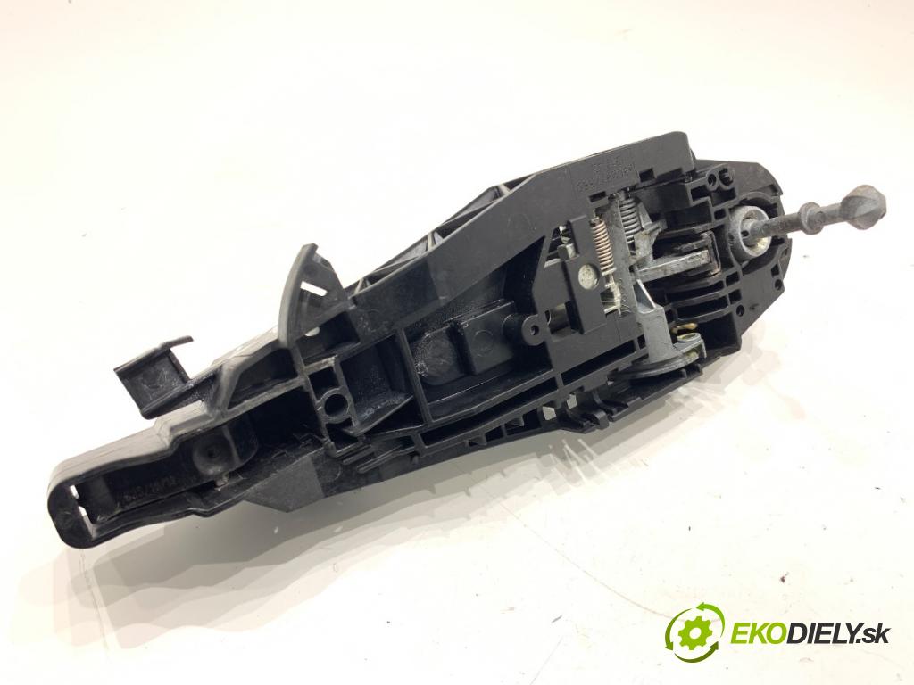 PEUGEOT 308 SW II Kombi 2014 88 kW 1.6 BlueHDi 120 1560 klika vnejší levý přední část