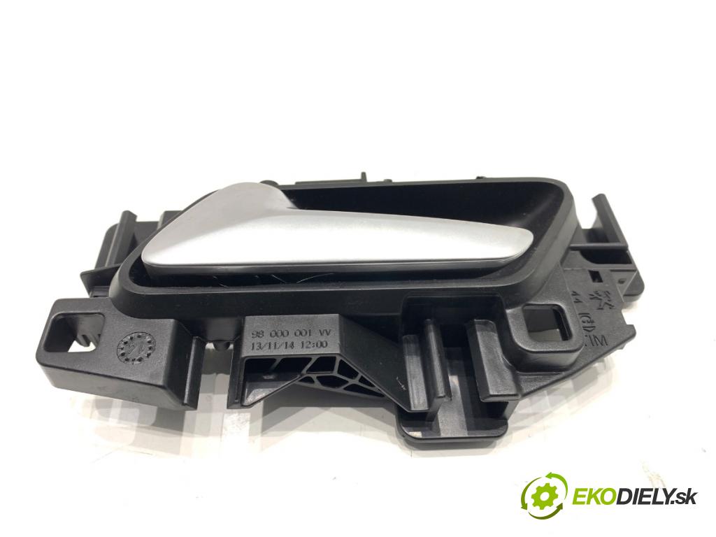 PEUGEOT 308 SW II Kombi 2014 88 kW 1.6 BlueHDi 120 1560 klika vnitřní levý přední část 