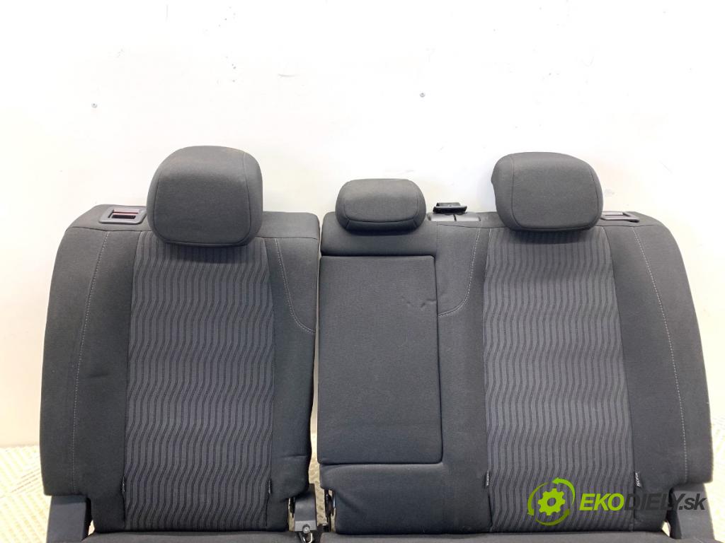 PEUGEOT 308 SW II Kombi 2014 88 kW 1.6 BlueHDi 120 1560 sedadlo druhý VLÁDA: