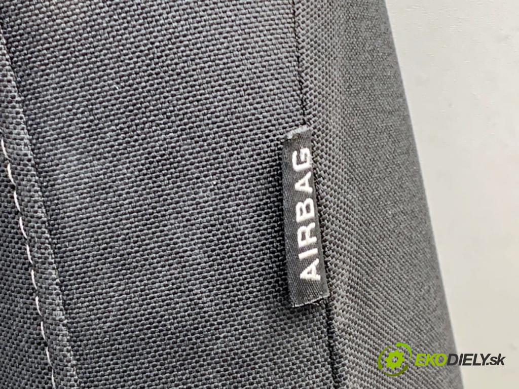 PEUGEOT 308 SW II Kombi 2014 88 kW 1.6 BlueHDi 120 1560 sedadlo levý přední část