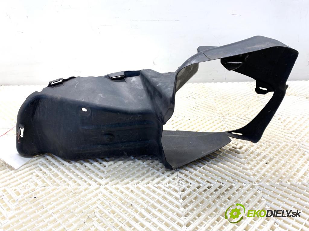 PEUGEOT 308 SW II Kombi 2014 88 kW 1.6 BlueHDi 120 1560 volant přívod vzduchu 9803474680