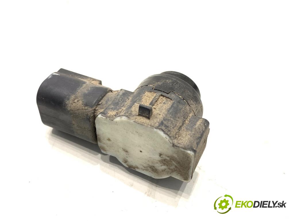 PEUGEOT 308 SW II Kombi 2014 88 kW 1.6 BlueHDi 120 1560 snímač PDC 9675202477XT