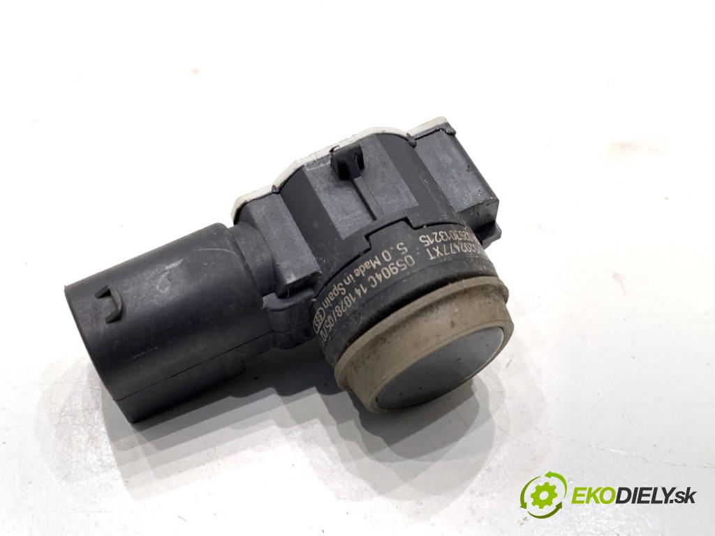 PEUGEOT 308 SW II Kombi 2014 88 kW 1.6 BlueHDi 120 1560 snímač PDC 9675202477XT