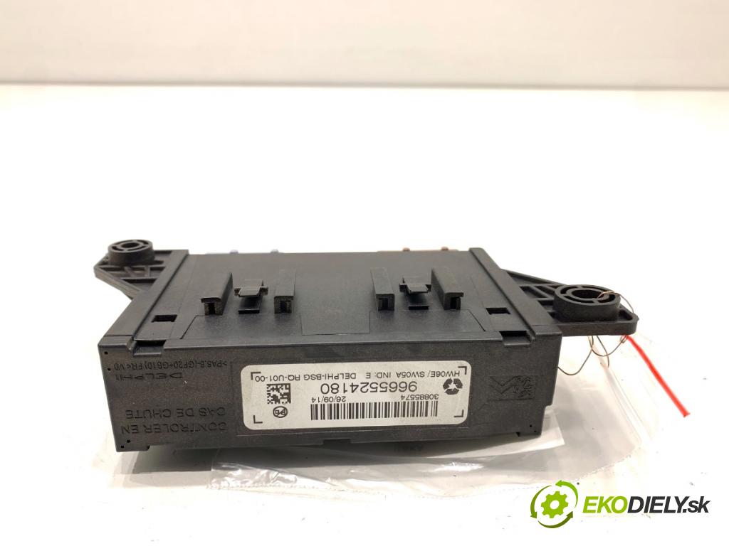 PEUGEOT 308 SW II Kombi 2014 88 kW 1.6 BlueHDi 120 1560 Modul ťažného oka 9665524180 (Riadiaca jednotka ostatné)