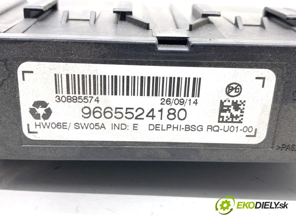 PEUGEOT 308 SW II Kombi 2014 88 kW 1.6 BlueHDi 120 1560 Modul ťažného oka 9665524180 (Riadiaca jednotka ostatné)