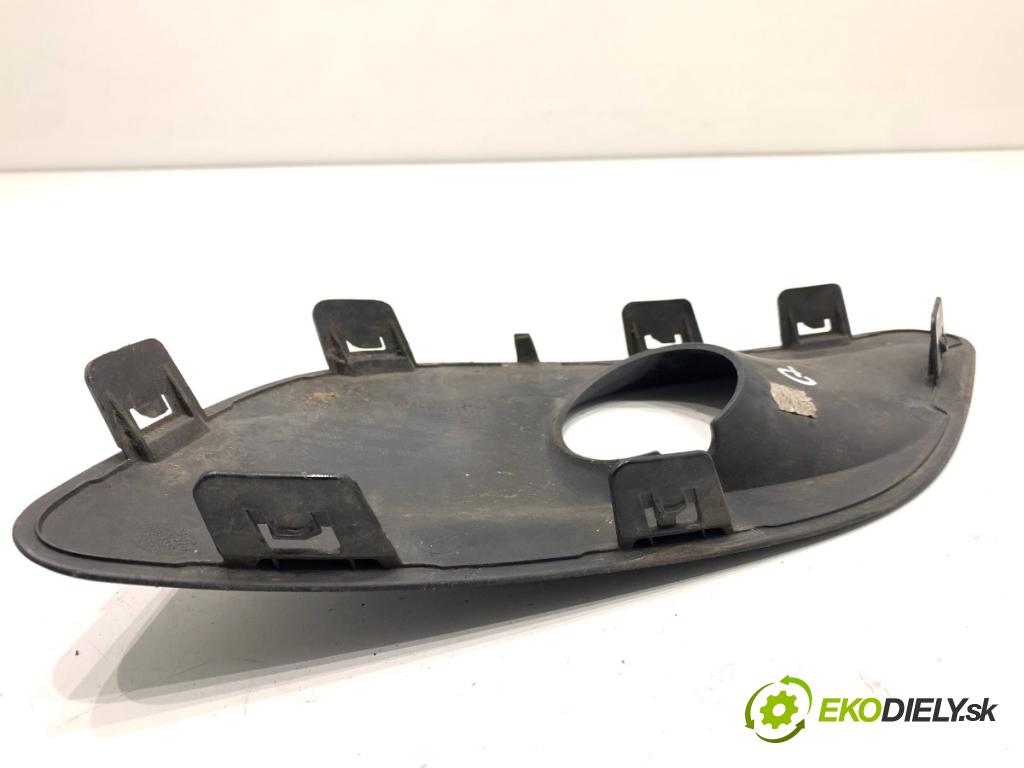 PEUGEOT 308 SW II Kombi 2014 88 kW 1.6 BlueHDi 120 1560 mří halogenu mlhovky pravá 36126150