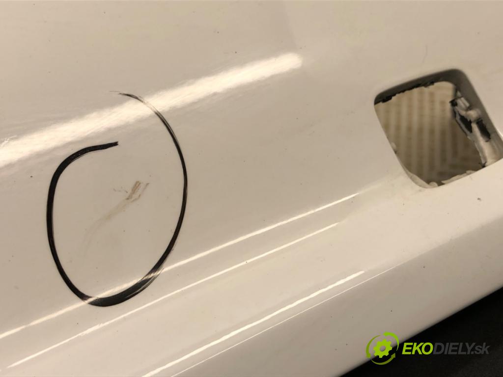 AUDI A3 8V sedan 2016 140 kW 2.0 TFSI quattro 1984 Nárazník zad LY9C (Kľučka dverí ostatné)