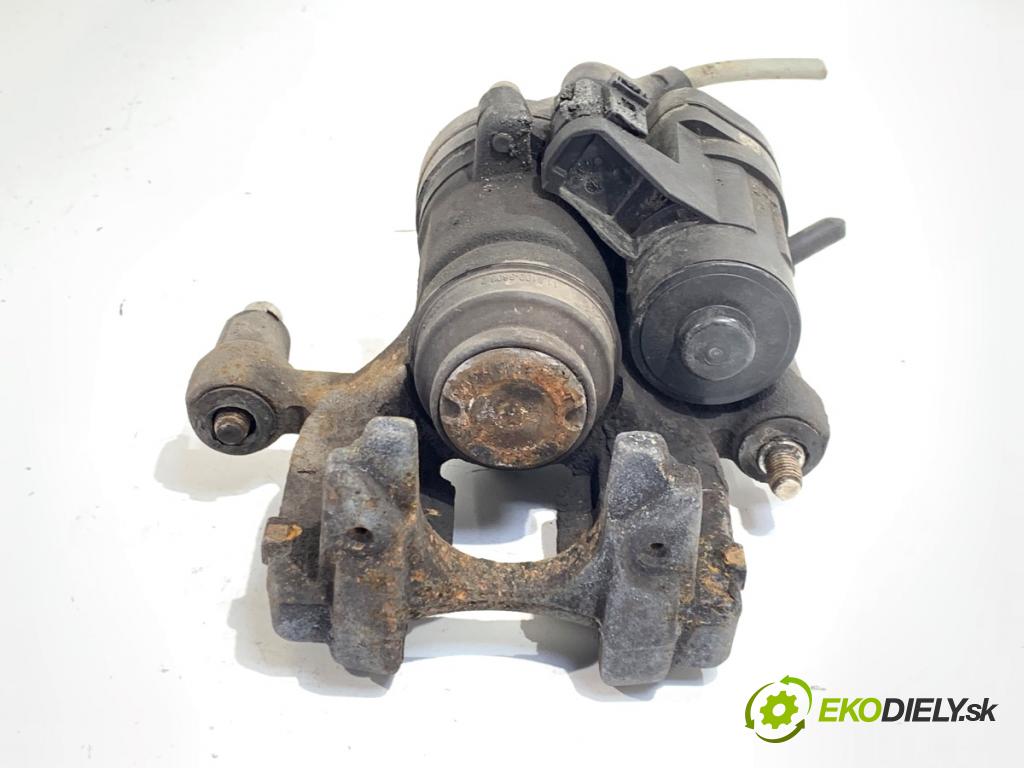 AUDI A3 8V sedan 2016 140 kW 2.0 TFSI quattro 1984 Brzdič strmeň pravy zad 5Q0615406CK