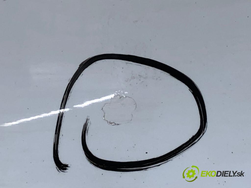 AUDI A3 8V sedan 2016 140 kW 2.0 TFSI quattro 1984 kapota zadní část